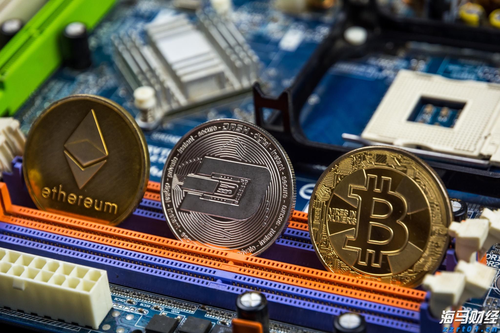 万山区雷雨大风预警信号解除